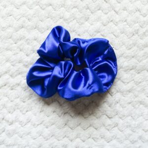 chouchou en satin bleu